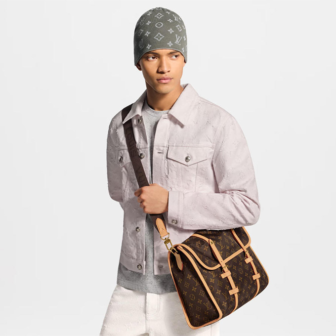 lv louis vuitton jet lag monogram silk tech shoulder bag #m2a425
